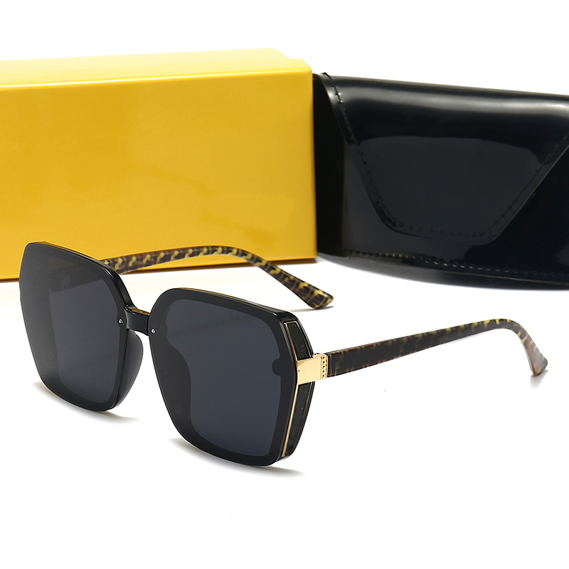 

Sunglasses Fashion Designer Sunglass Mens Womens Sun Glasses for Man Woman Luxury Polarized UV400 Protection Lenses Leather Case