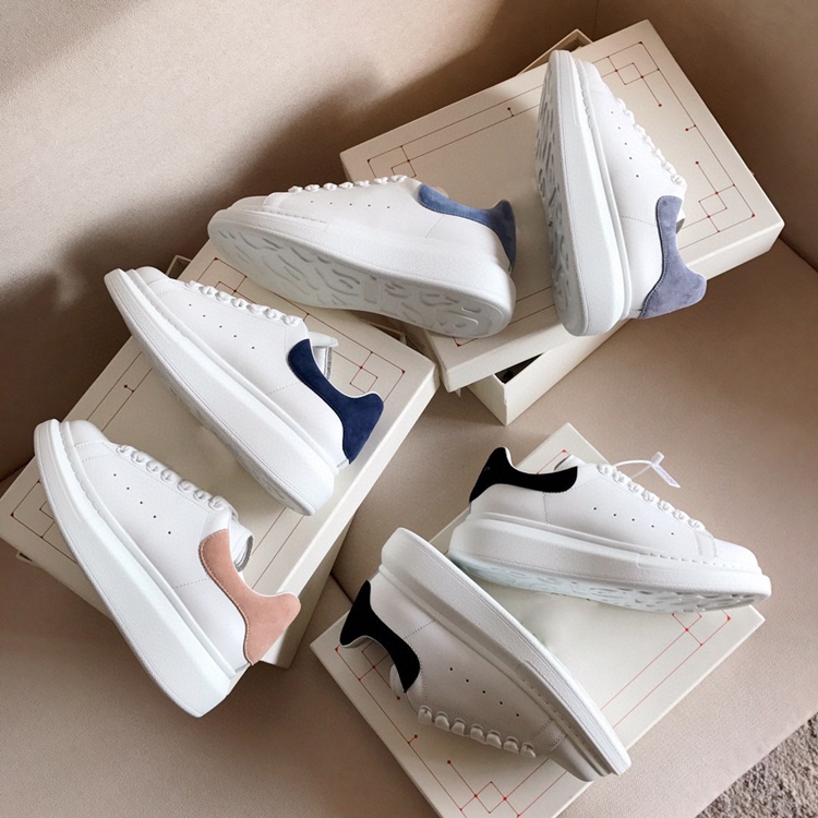

Mens Femmes Casual Running Shoes Shoot Blanche et Noir Plate-forme Pelle Sneakers Sneaker Avant Garde Plein Sports Chaussures de sport shoes, Shown