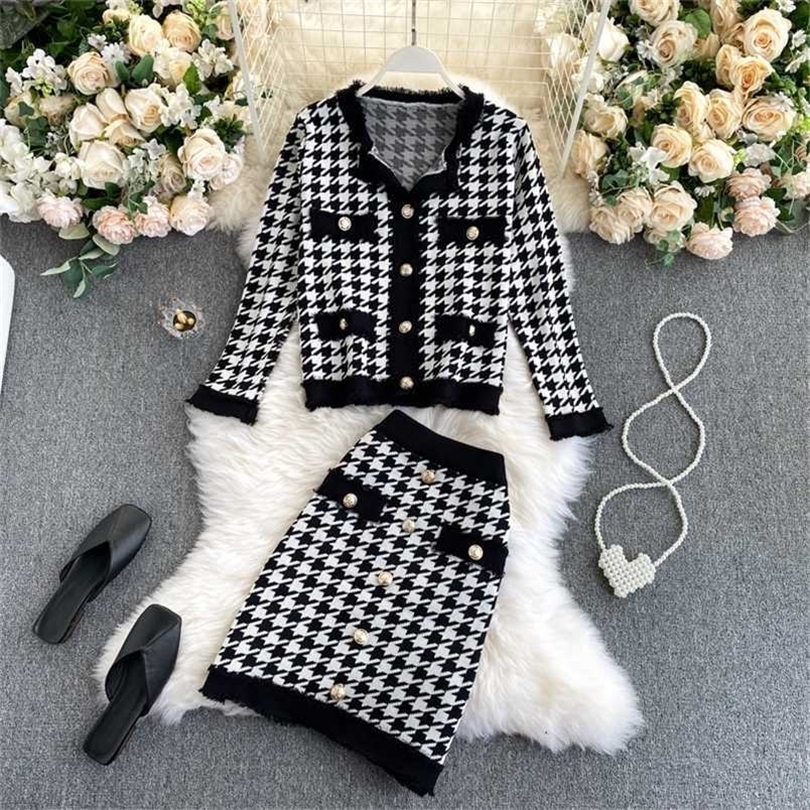 

SINGRAIN Women Autumn Winter Plaid Houndstooth Knitted Set Long Sleeve Cardigan Elastic High Waist Skirt Two Pieces Set 211109, Black