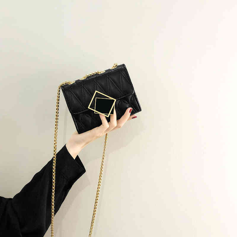 

Ladies Fashion Luxury Brand Tide Bag Wholesale This Year's Popular Mini Women's New Chain Messenger, Black trumpet