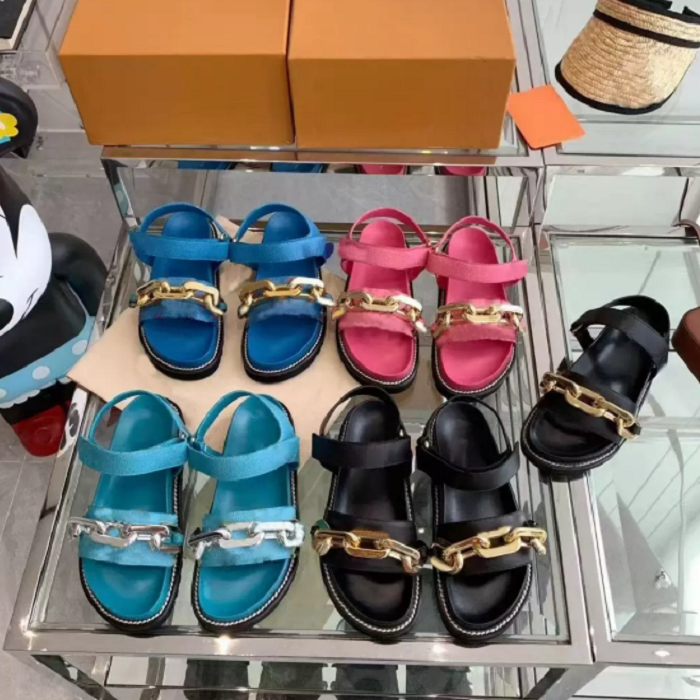 

New Women Sandals Fashion Embossed Lamb Slippers Summer Flat Slides Hollow Out Platform Slipper Leather Shoes Rubber Sandal With Box 35-42