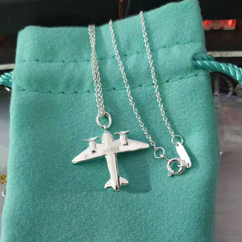 

Original blue box gift Tiff Designer Necklaces Ms S925 pure silver airplane Shopping bag Charms Pendants findings for women Love Couple Fashion Logo Wedding Jewelry