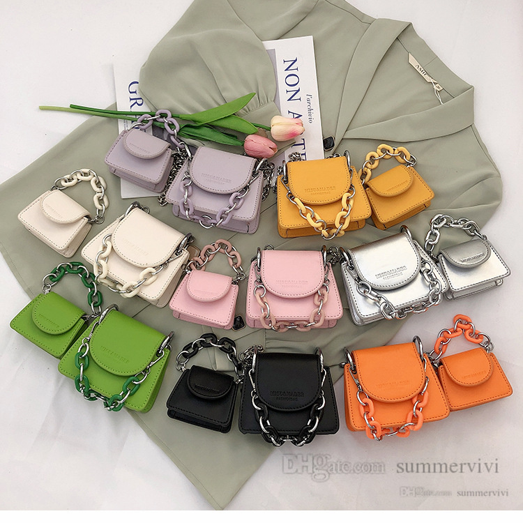 

Girls metals chain handbags kids letter embossing one-shoulder bag children crossboy purse mother and daughter matching bag Q5716, Beige