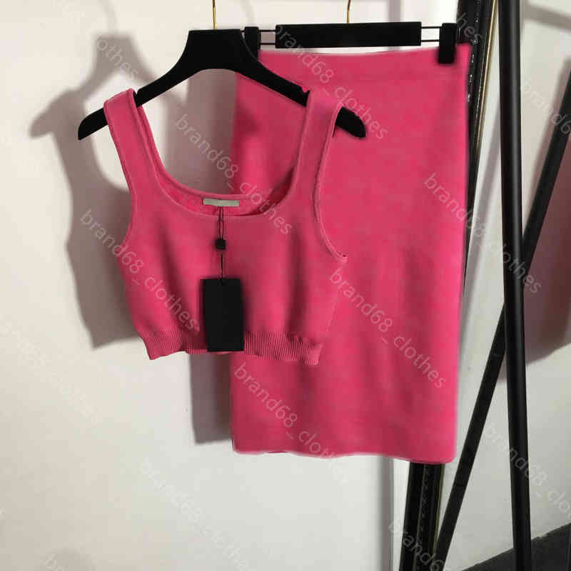 

high end women wool knit sweater dress sexy knit vest high waist skirt two piece suit letter logo embroidery dresses 10 colors brand female Apparel wholesale