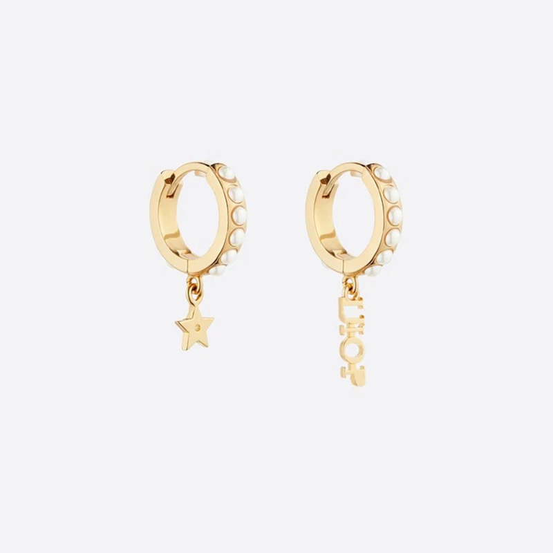

Women Pearl Earring Elegant Designer Jewelry For Womens Luxury Golden Stud Letter Earrings Hoops Wedding Engagement Ear Studs 2204025WU