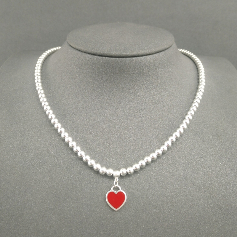 

Silver Luxury Pendants Necklaces Women LOVE Heart Round bead chain Desinger Jewelry Love necklace Valentine's Day couple's Gift for girlfriend Accessories Return T