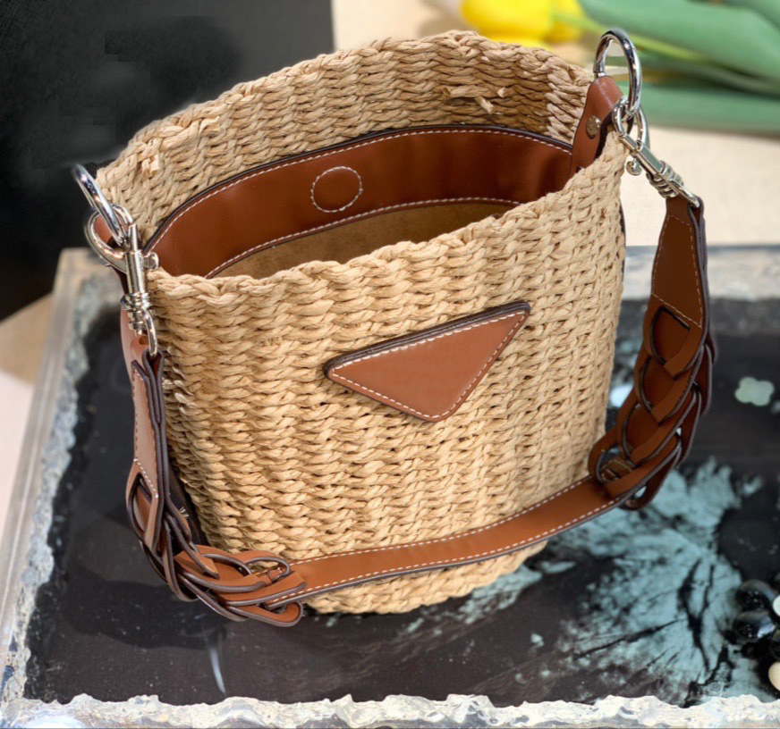 

Designer straw bucket bag luxury women shoulder bag fashion letter inverted triangle handbag summer travel cross body 5A high quality Drawstring, Make up for price