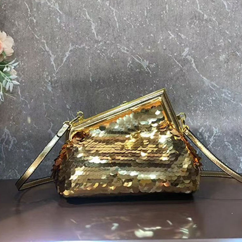 

Leather Sequin Handbag Crossbody Bags Metal Buckle Fashion Letter Fabric Lining Removable Strap Top Quality Cluth Shoulder Bag Plain Dinner Wallets, A box