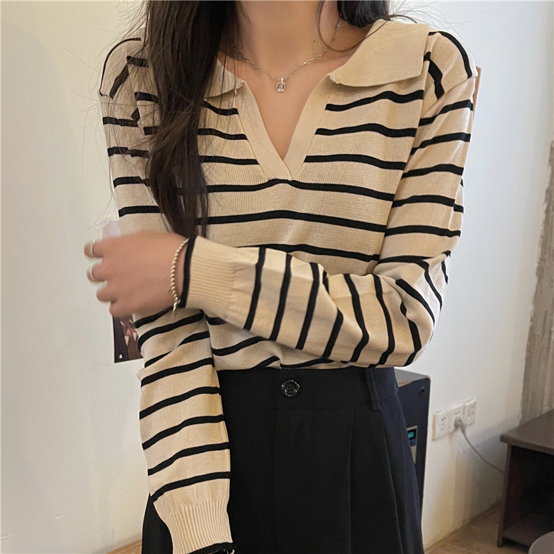 

VNeck Striped Cropped Sweater Women Knitted Jumpers Korean Style Womens Clothing Sweaters Tops TurnDown Collar Pullover Autumn 220816, White