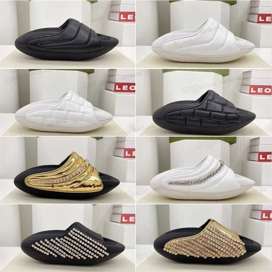 

Fashion Designer Men Women Space Slippers Beach Sandals Pearl Womens Loafers Soft dough Microfiber Cowhide Quilted Leather B-IT mules Slide