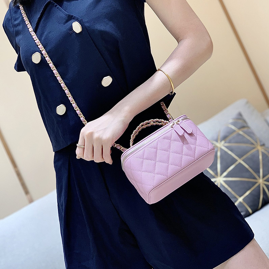 

Original Quality Small Vanity With Chain Cosmetic Bag Designer Women Cross Body Bags 17CM Luxuries Designers Makeup Bags Caviar Handbag WithBox C030, With box