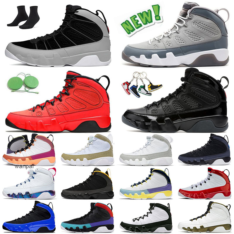 

Outdoor Motorboat Jones Jumpman 9 9s Basketball Shoes Mens Trainers Sneakers Cool Grey Change The World UNC University Gold Particle Grey, B48 40-47 gold reflective