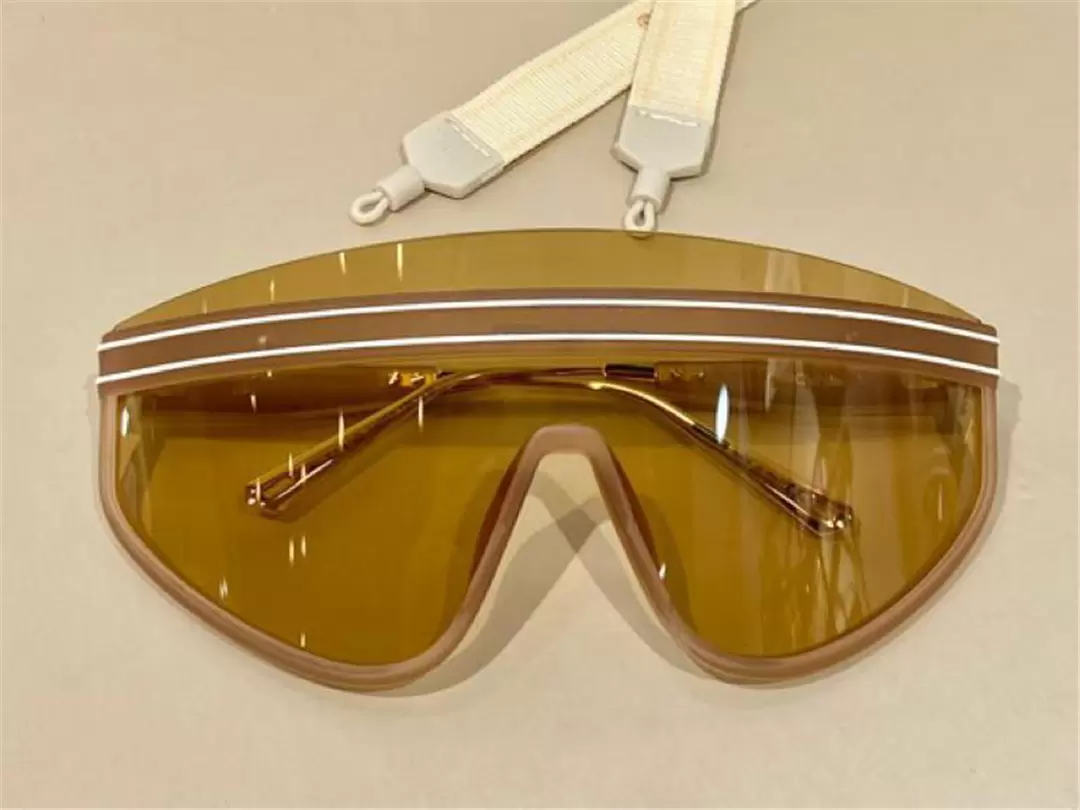 Lunettes de soleil pour femmes pour femmes m2u hommes verres de soleil Le style de mode protège les yeux UV400.