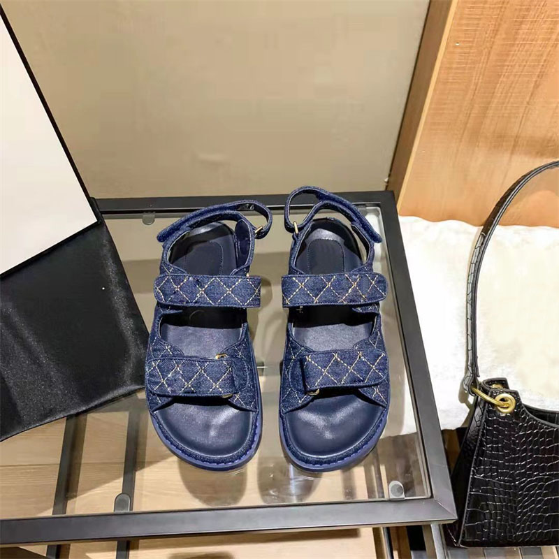 

Buckle Sandals grandad sandals caviar leather chain gold High Quality women Slippers Crystal Calf quilted Platform Summer Beach Slipper 35-42 With box