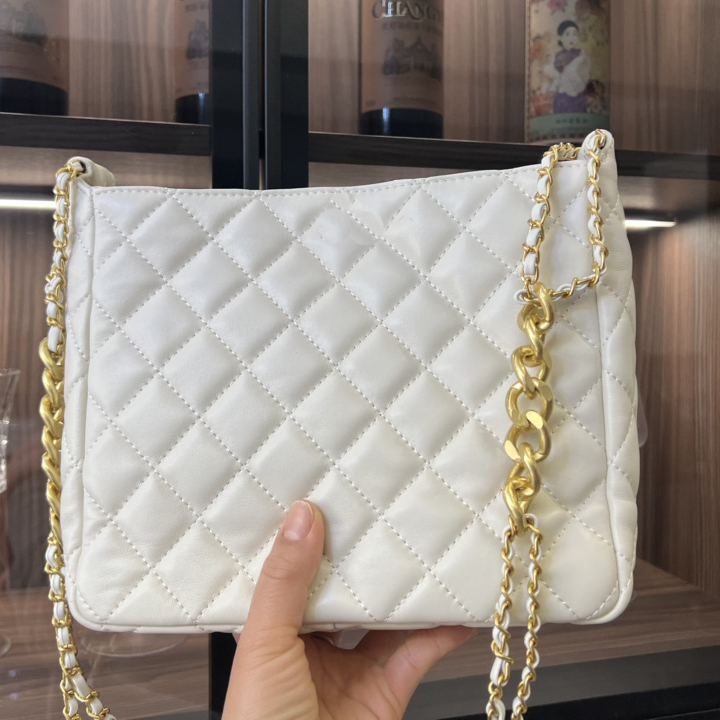 New Designer shoulder bag classic handbags leather design evening package totes high-quality Solid color messenger packages tote