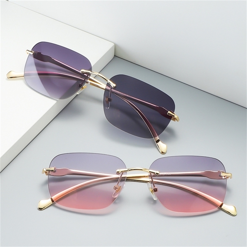 Lunettes de soleil design des femmes Familles en ligne Celebrity Marée Petite Cadre Mesdames
