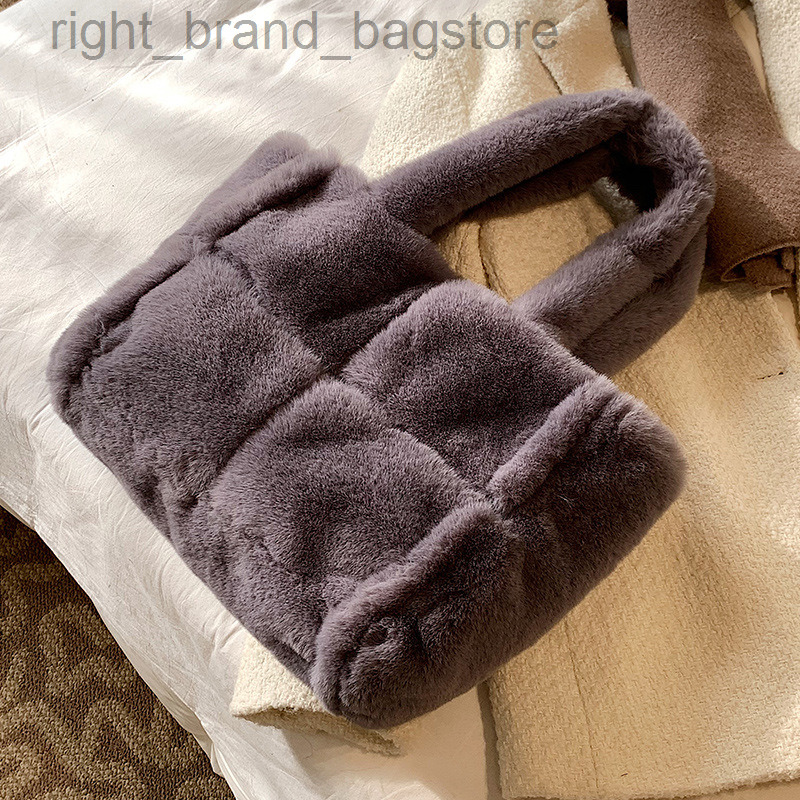 

Designer Soft Plush Tote Winter Fluffy Women Shoulder Bag Fashion Faux Fur Bags for Women 2022 Overlarge Handbags and Purses New W220813, Gray