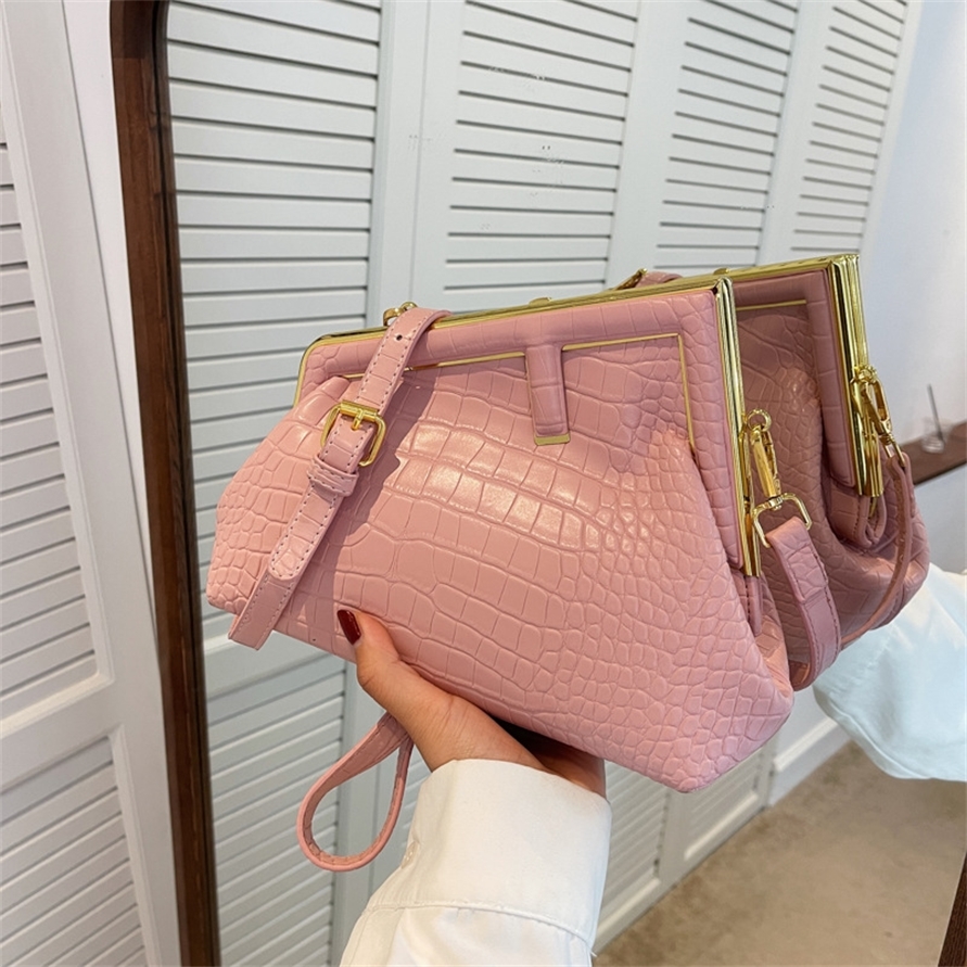 

Bags Fashionable personalized hand-held sling one shoulder bag women's new minority design advanced sense simple crocodile messenger clip mouth Purse, White