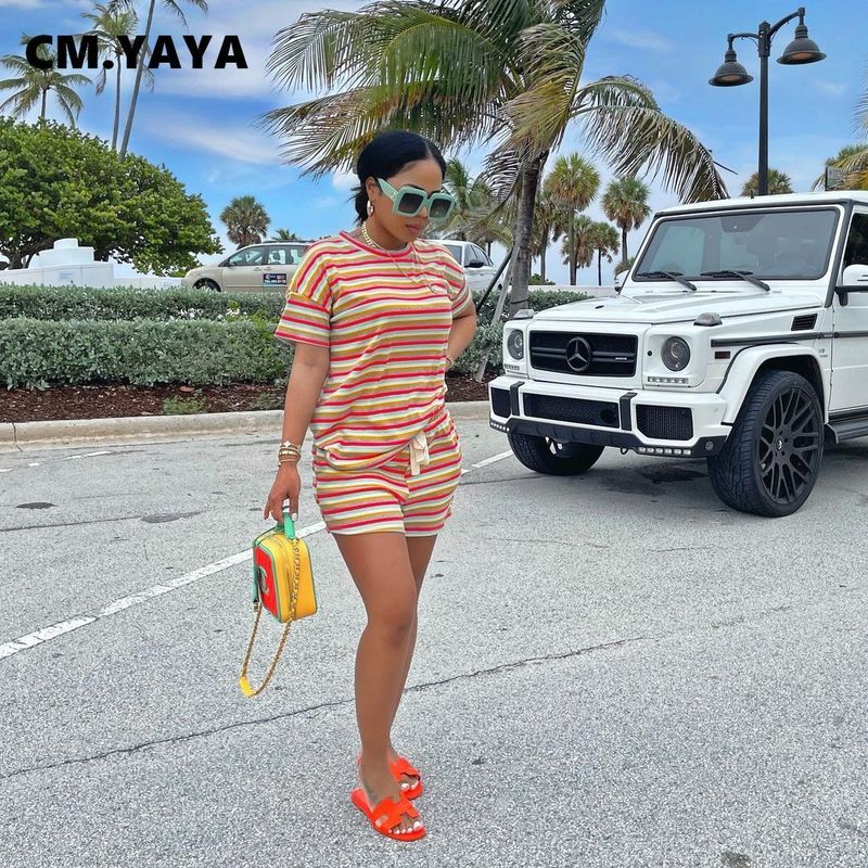 

CM YAYA Women Set Striped Short Sleeve O neck Loose T shirts Pockets Shorts Two 2 Piece Sets Casual Tracksuit Outfit Summer 220616, Black