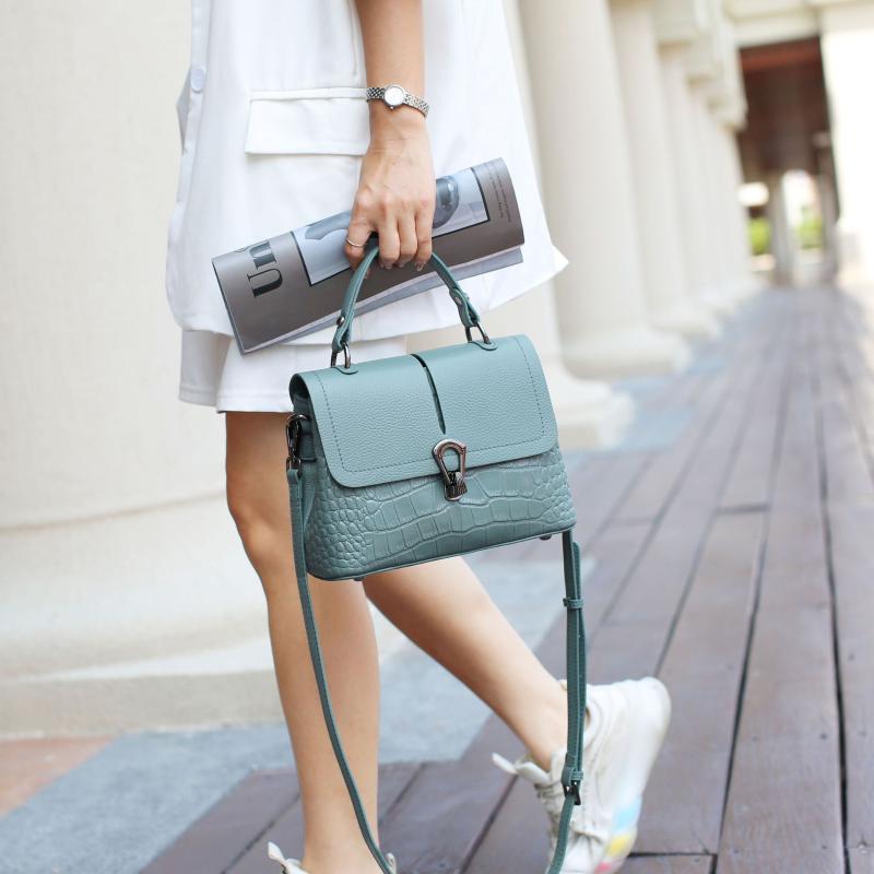 

Evening Bags Genuine Cow Leather Woman Square Messenger 2022 Crossbody Luxury Handbags Lady Fashion Shoulder High Quality Casual Bag, Red