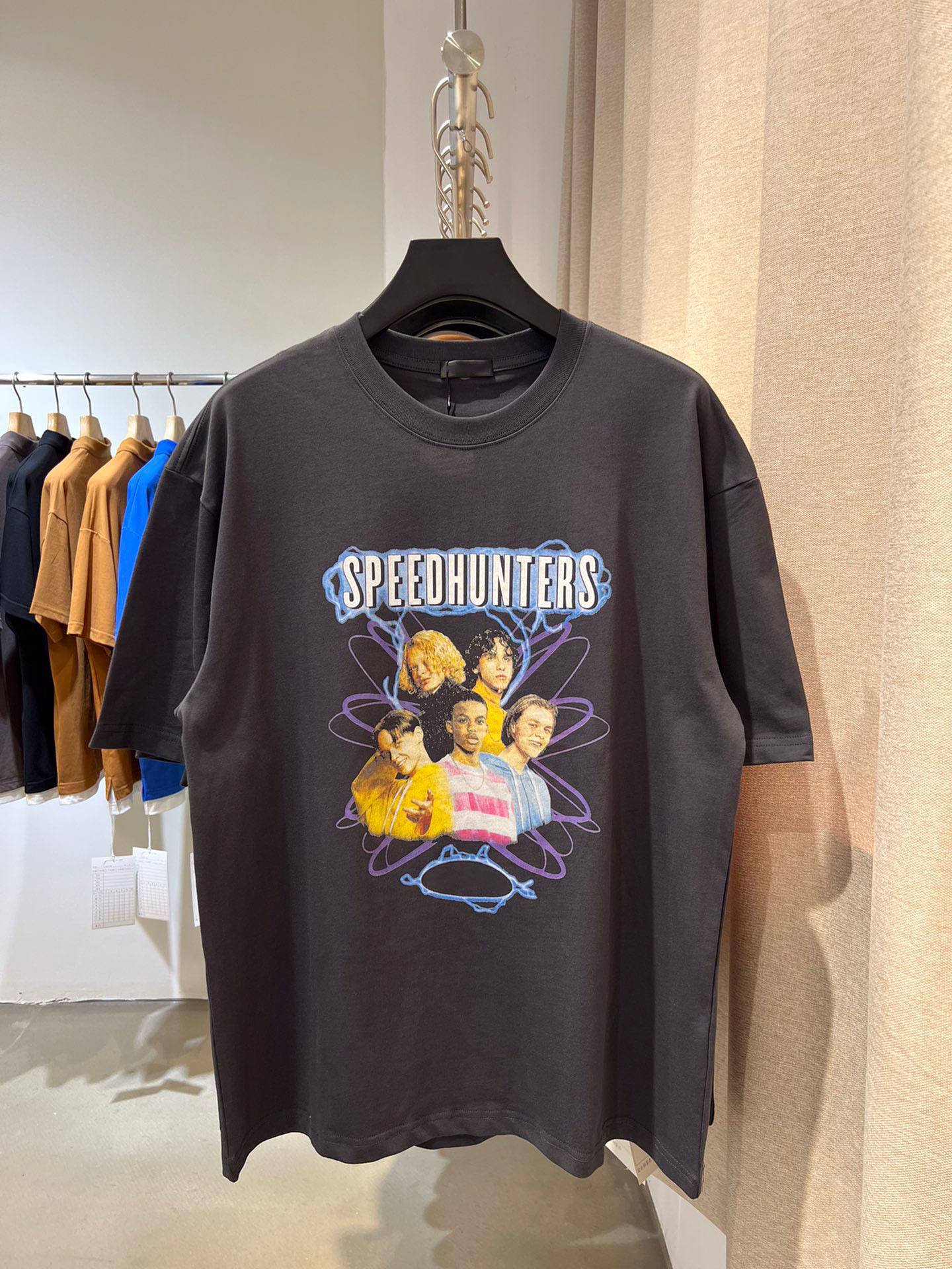 

Hip Hop Muscle Fit Curved Hem White Cotton Custom Printing Men Women T Shirt Casual Quantity Trend XS-L 653e221D, Black