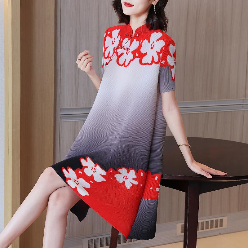 

Casual Dresses Miyake Pleated Dress For Women 2022 Summer Clothing Short Sleeve Fashionable Printed Loose Plus Size WomenCasual