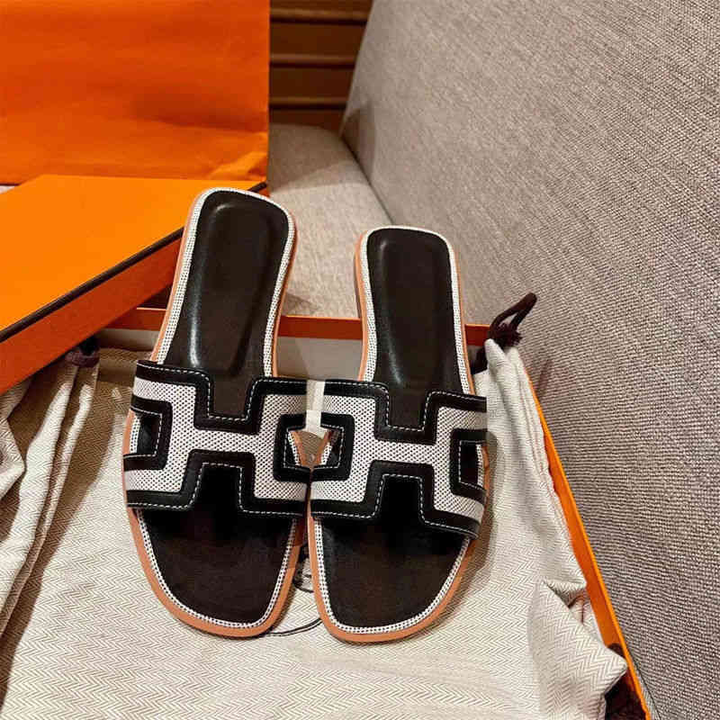 

H orans sandal All Sheepskin Crocodile Women Wear 2022 Fashion Summer Cool Beach Flat Bottom, Red sheepskin litchi pattern