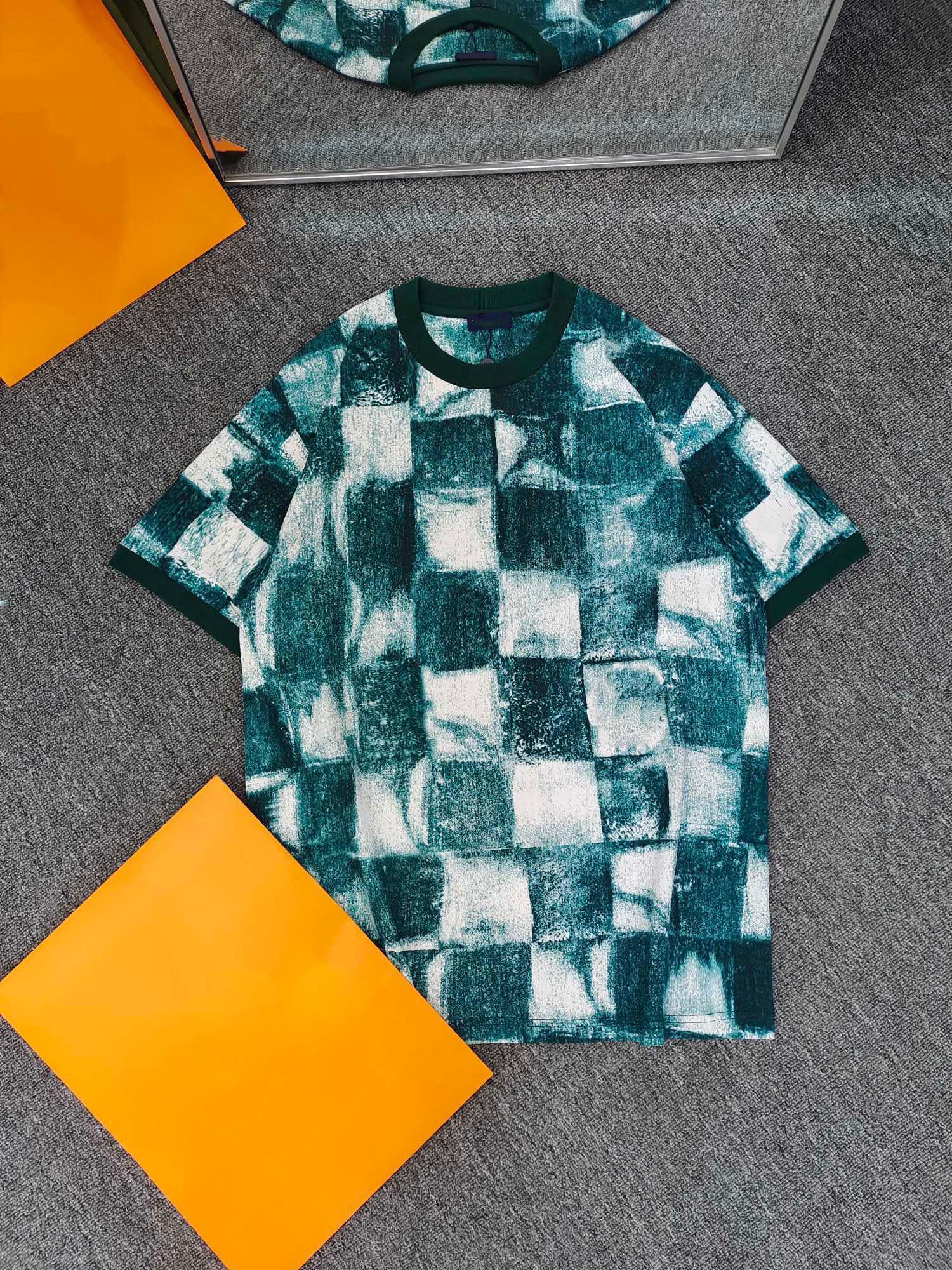 

Design Brand Trend Spring And Summer High Quality Grade Cotton Printing Short Sleeve Round Neck Panel T-Shirt Size: -l-xl-xxl-xxxl Color: Black White D443d, Green