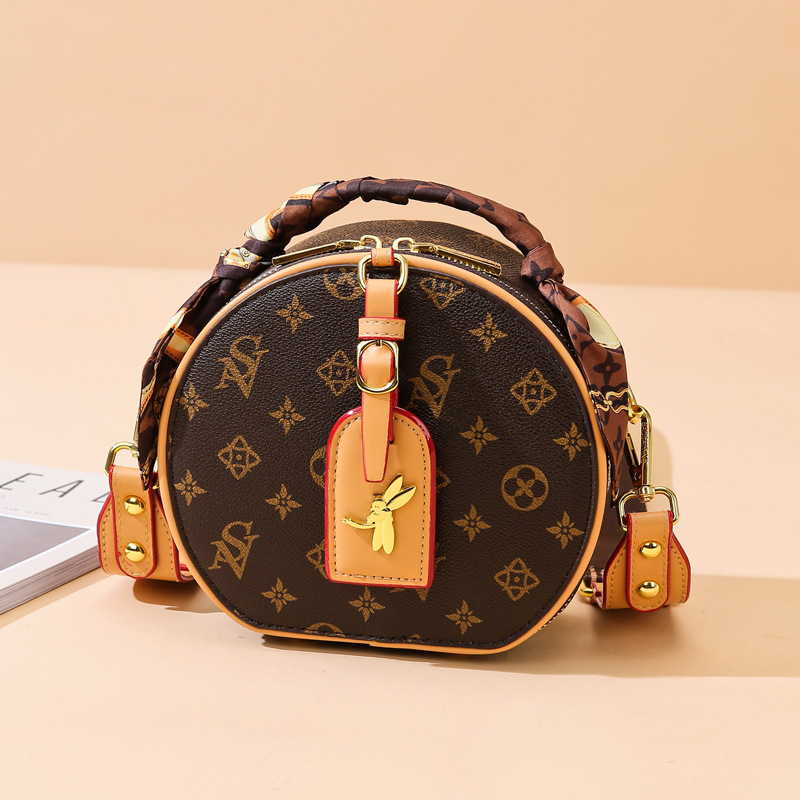 

Wholesale factory ladies brand leathers shoulder bags sweet cute cartoon round bag classic printing retro handbag street personality contrast leather backpack, Coffee2-2045