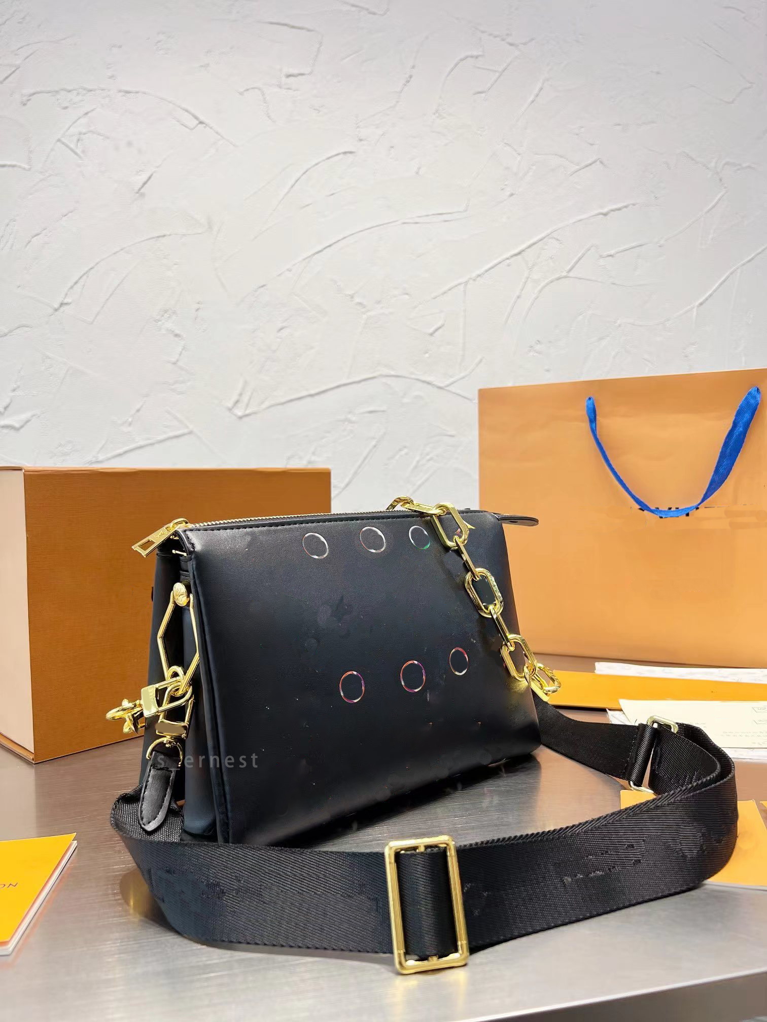 

Designer COUSSIN embossed shoulder bag high quality ladies handbag 2022 fashion chain female bag messenger bags purse, White