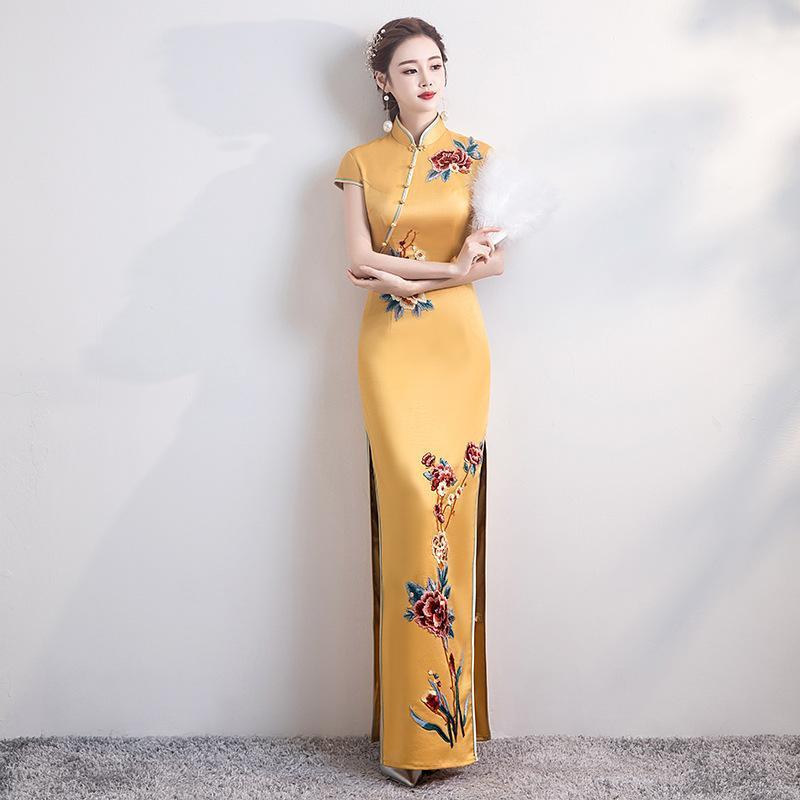 Vêtements ethniques Lady Sexy Slim Cheongsam Satin Fleur Broderie Vintage Qipao Robe De Soirée De Soirée Cultivé Plus La Taille 3XL 4XL 5XL Long