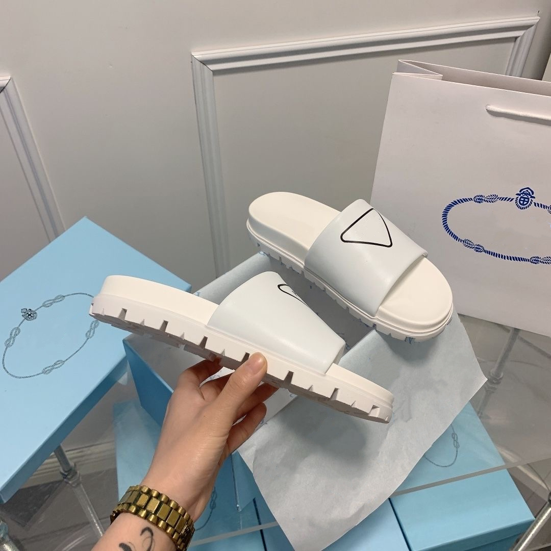 

Milano 2022 Luxury Designer Shoes Slippers Genuine Leather Square Toe Summer flip-flops prad Outdoor Sandalias Beach Slipper brand slide Tory, C2 high quality