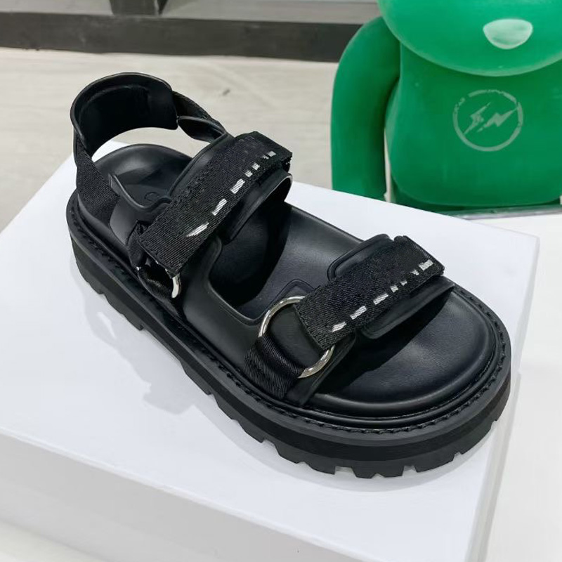 

slippers, gladiator sexy flat sandals, non-slip wild high-quality cowhide sandals size35-41, V buckle black