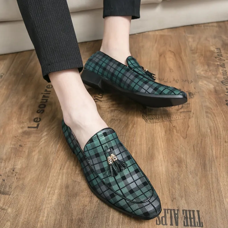 

Loafers Men Shoes Microfiber Solid Color Casual Fashion Daily Street Plaid Tassel Classic Trend Nightclub Hairstylist Shoes HM433, Clear