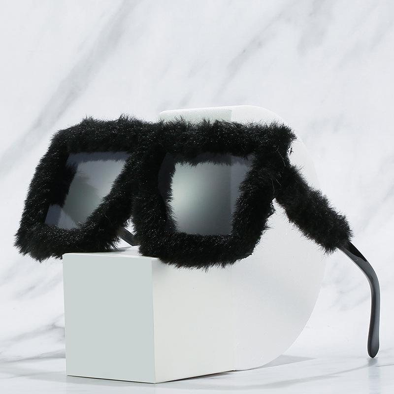 

Sunglasses Black Fashion Plush For Women Vintage Square Brand Designer Big Frame Sun Glasses Cool Sexy Female Eyewear Oculos