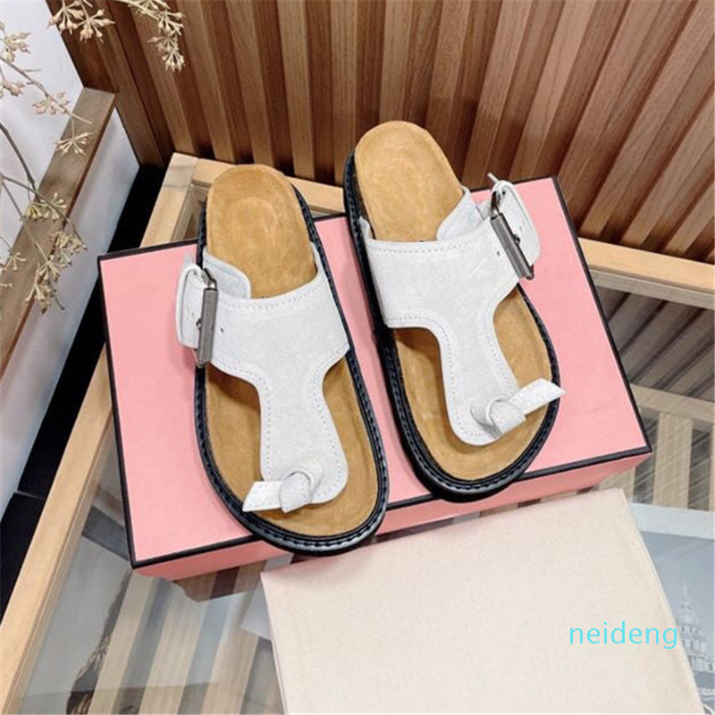 

2022 Women Thick Soled Leather Herringbone Slippers Leather Upper With Wear-resistant Rubber Outsole Flip Flops Size 35-39 6326, Picture color