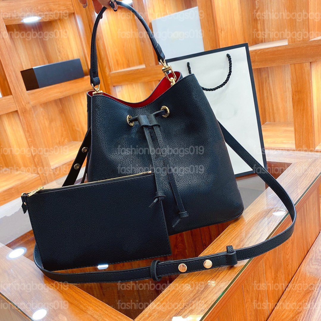 

NÉONOÉ MM Bucket bag Beige pattern Red lining Black Leather Drawstring closure adjustable strap Shoulder Bags Hobo Designer Tote Bags Neo Noe