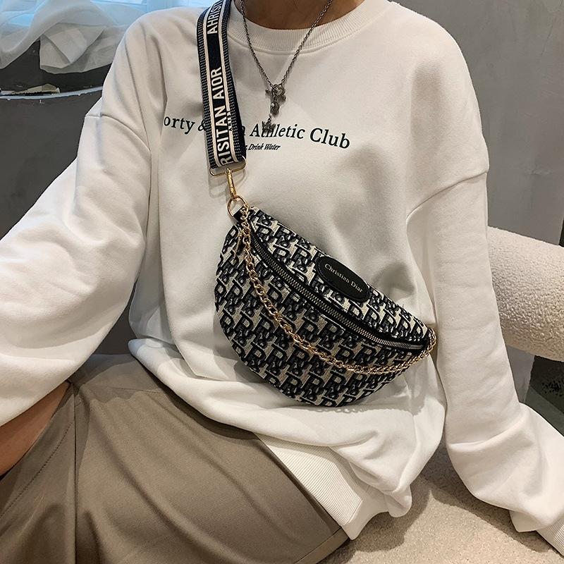 

Breast bag women's 2022 new trendy net red fashion printed small backpack personality Korean version single shoulder messenger THNI, Black