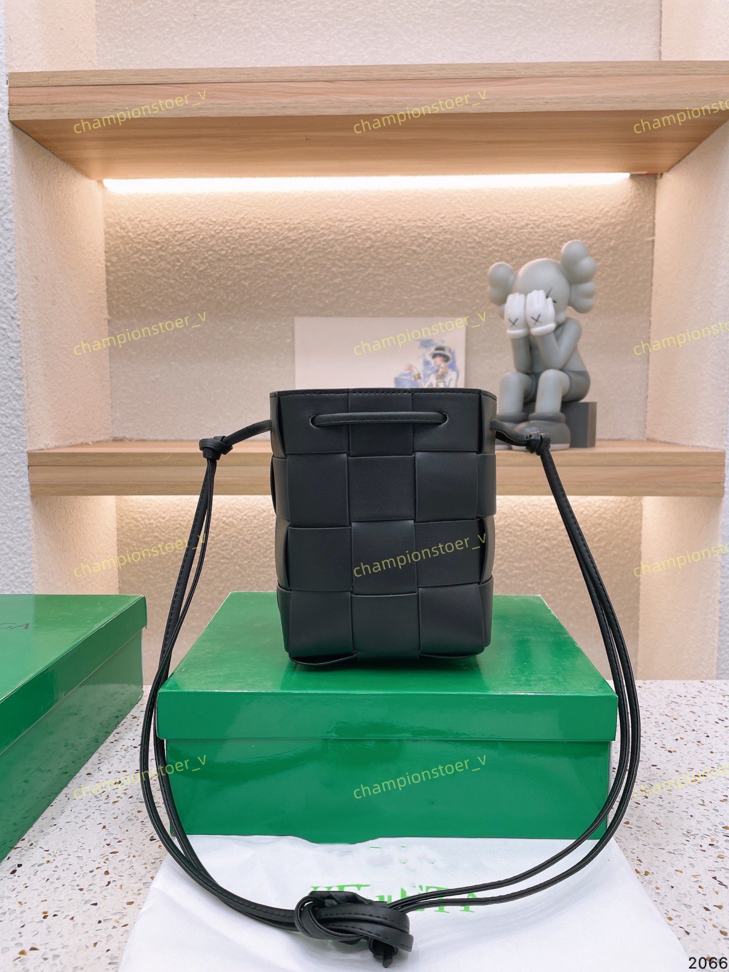 

2022 High Quality Cosmetic bags Luxury Designer bottegas Cases Bags Leather Women Lady Handbag, Foam bag