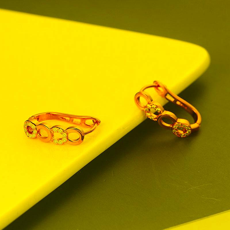 

Hoop & Huggie Piercing Earrings For Women Cute Little Hollowout Round Zirconia Light Gold Color Ear Cuffs Wholesale Fahshion Jewelry E817Hoo