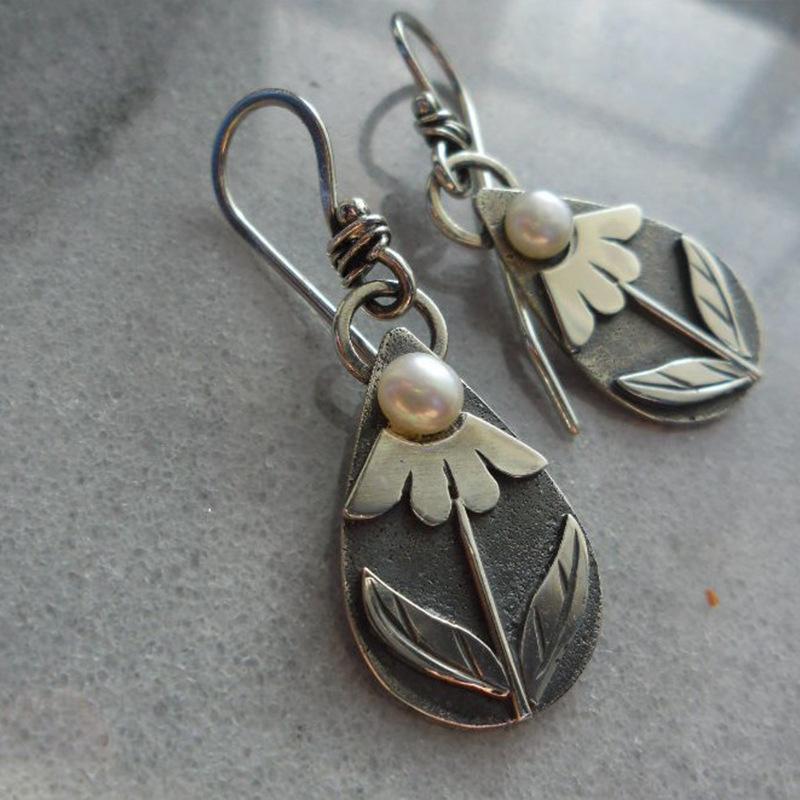 

Dangle & Chandelier Vintage Floral Pearl Drop Earrings For Women Ethnic Antique Silver Color Metal Accessories Earring Brincos 2022 JewelryD