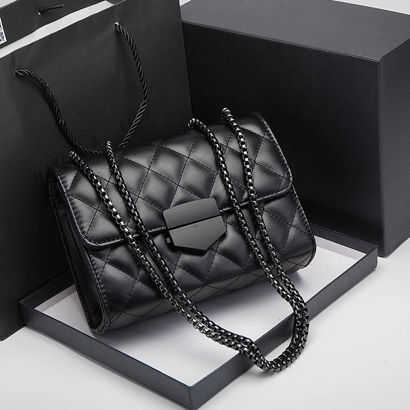 

Evening Bags Rhombus Chain Pu Leather Crossbody Bag For Women 2022 Luxury Handbags Fashion Classic Quilted Girl Shopping Party TotesEvening, Black-17.5x7.5x13cm