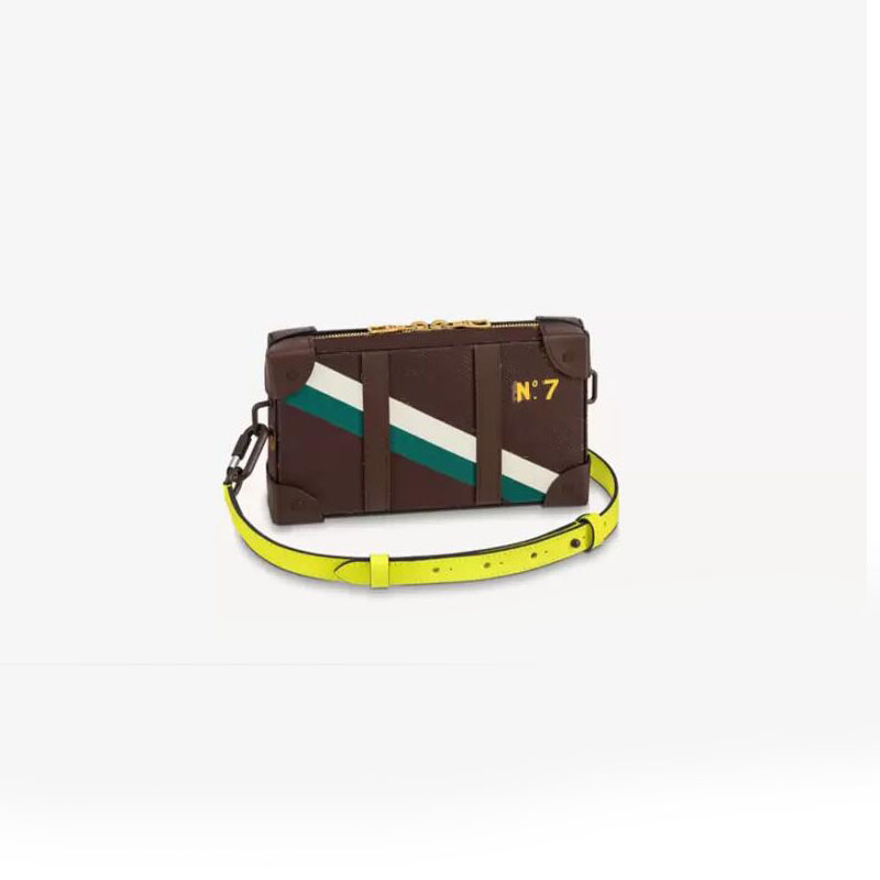 

HH Women's SOFT TRUNK WEARABLE WALLET Shoulder Bags Explosive trunk vintage two-tone stripe coated canvas Gold-color hardware designer luxury Counter M81246, Add additional fee