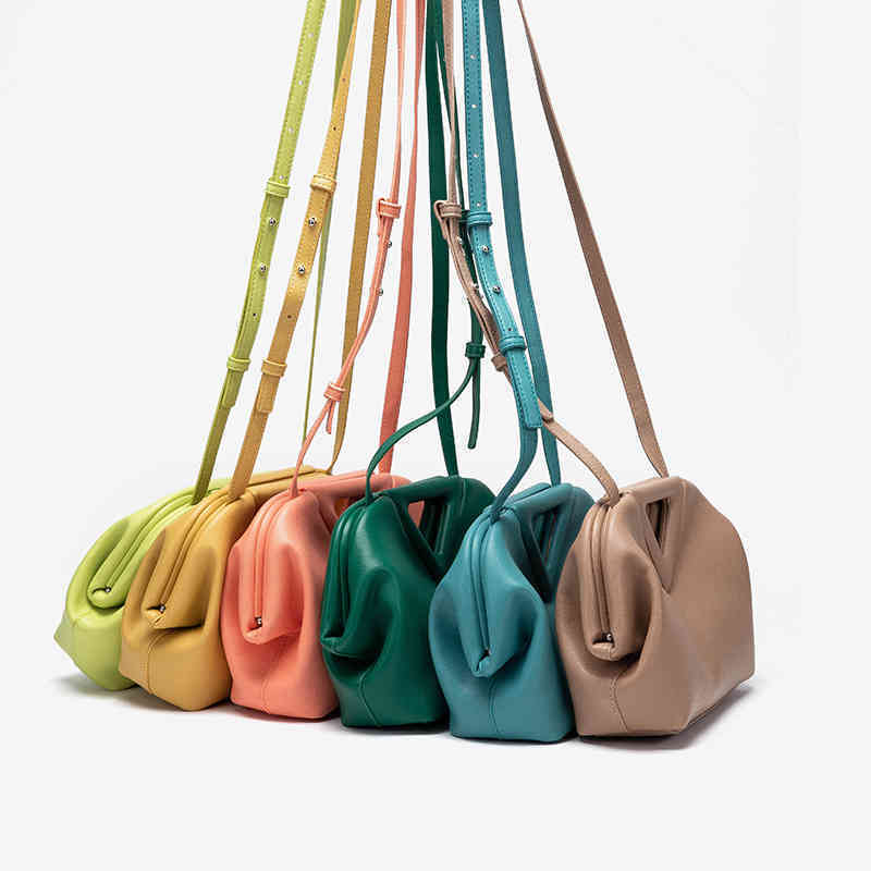 

Bottegav Cloud Venetas Bag Leather Inverted Triangle Portable Single Shoulder Oblique Span Women's Clip Candy Pleated, White