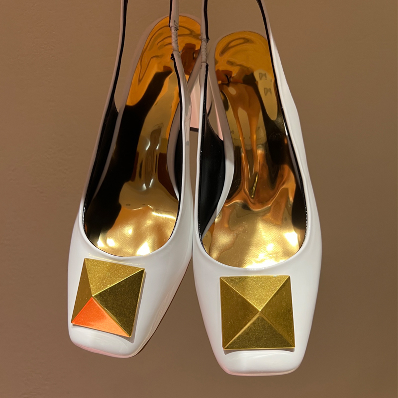 

Designer Womens High Heeled Hand Sewn Diamond Trim Sandals Shoes Pointed Toes Sandal Summer Fashion 6.5cm Heel Leather Sole women The Wedding Dinner Sho Size 35-42