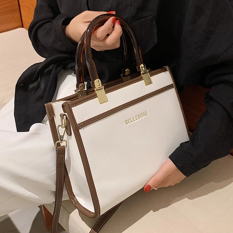 

Vintage Shoulder Crossbody Messenger Bag Short Handle for Women 2022 Fashion Retro Travel Trends Tote Purses Handbags, White