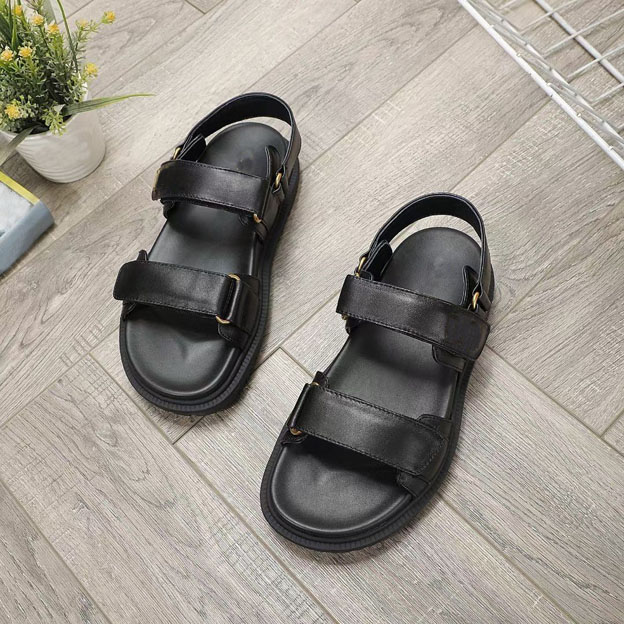 

2022 Paris women's Non Slip Designer Sandals Velcro fashion summer beach slippers large with frame 34-41, Box