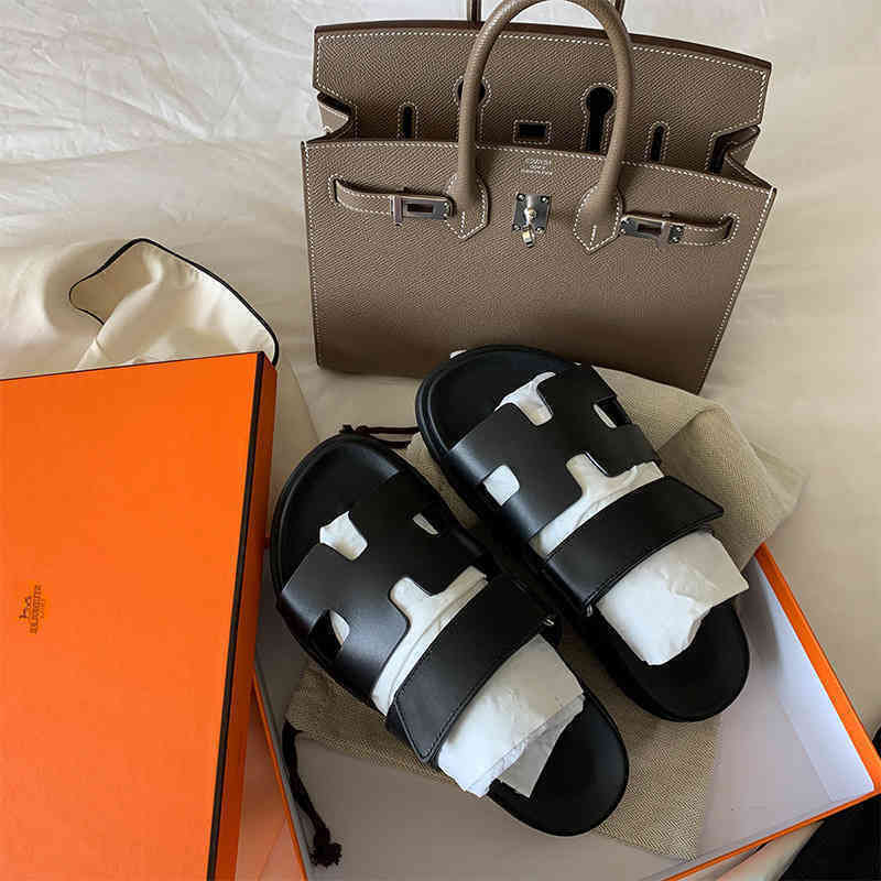 

Chypress Designer Slipper Hermee Designer Sandals h Cute Cool Women's Flat Bottom Leisure Magic Button with Lazy Slippers have logo, White