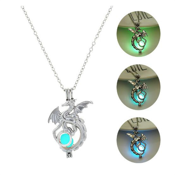 

Dragon Glowing Stone Necklace Women Man Glow in the Dark Pendant Necklace Movies TV Luminous Decoration Jewellery GC992