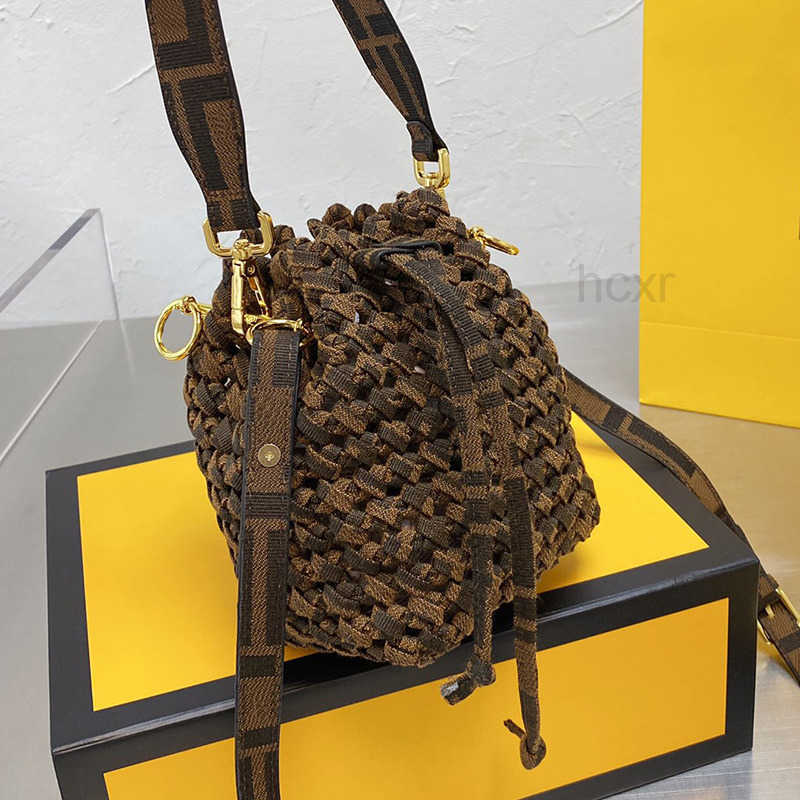

designer large Designer Women Nylon Knitting Crossbody Bag Italy Vintage Fashion Woven Handbags Woman Baguette Shoulder Luxury Totes